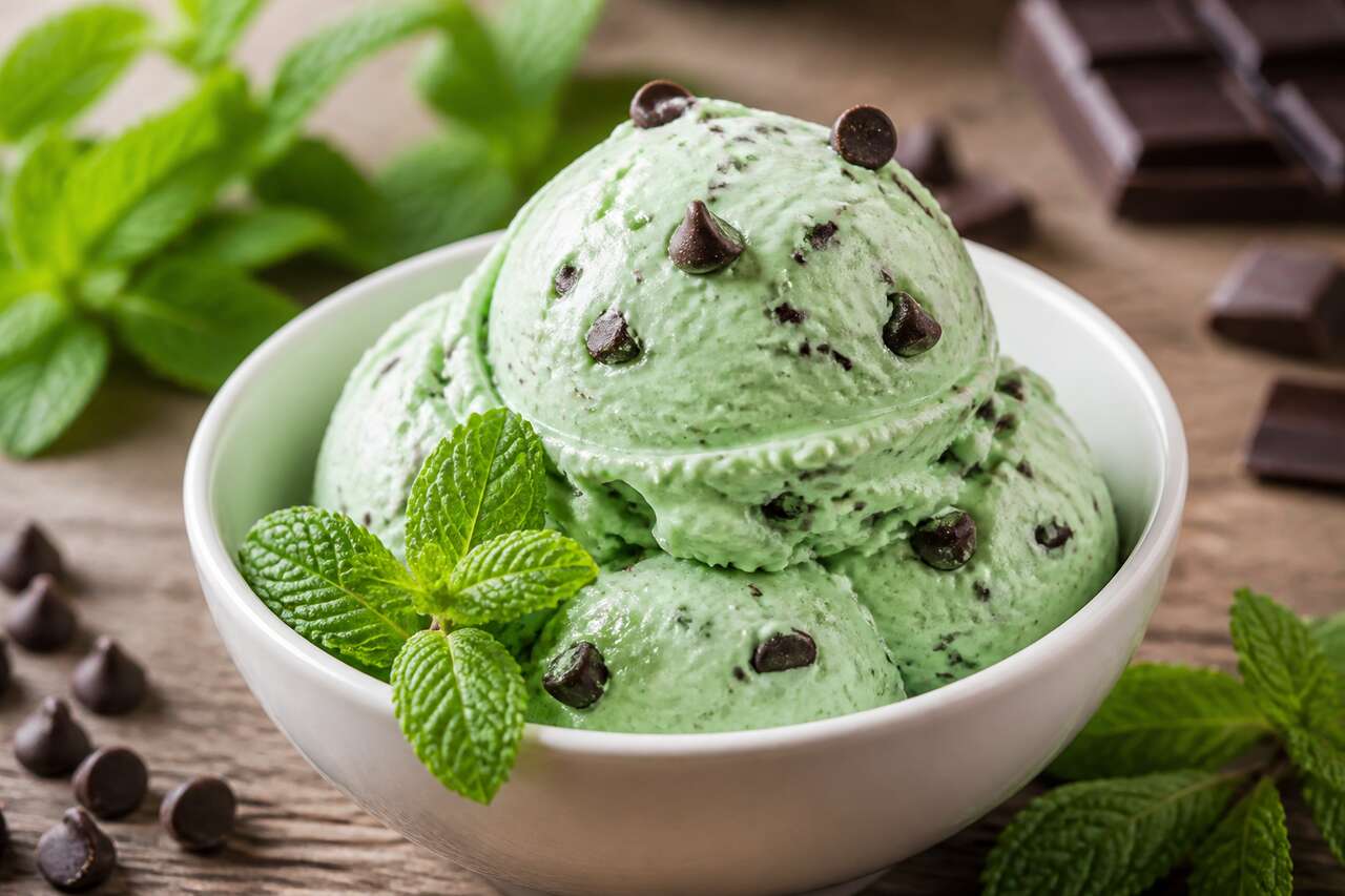 Glace menthe-chocolat maison : la recette facile et gourmande
