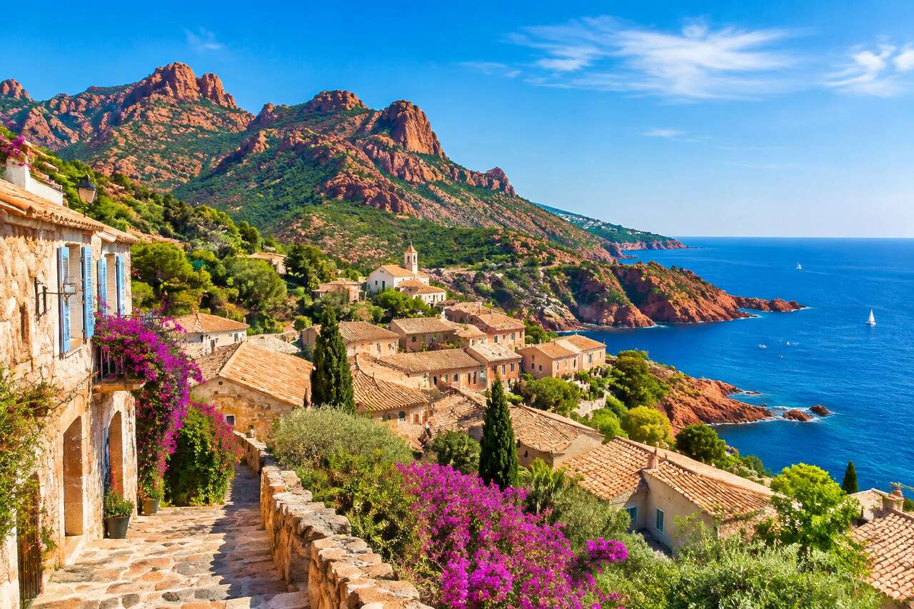 Balade au cœur des villages pittoresques de l'Esterel